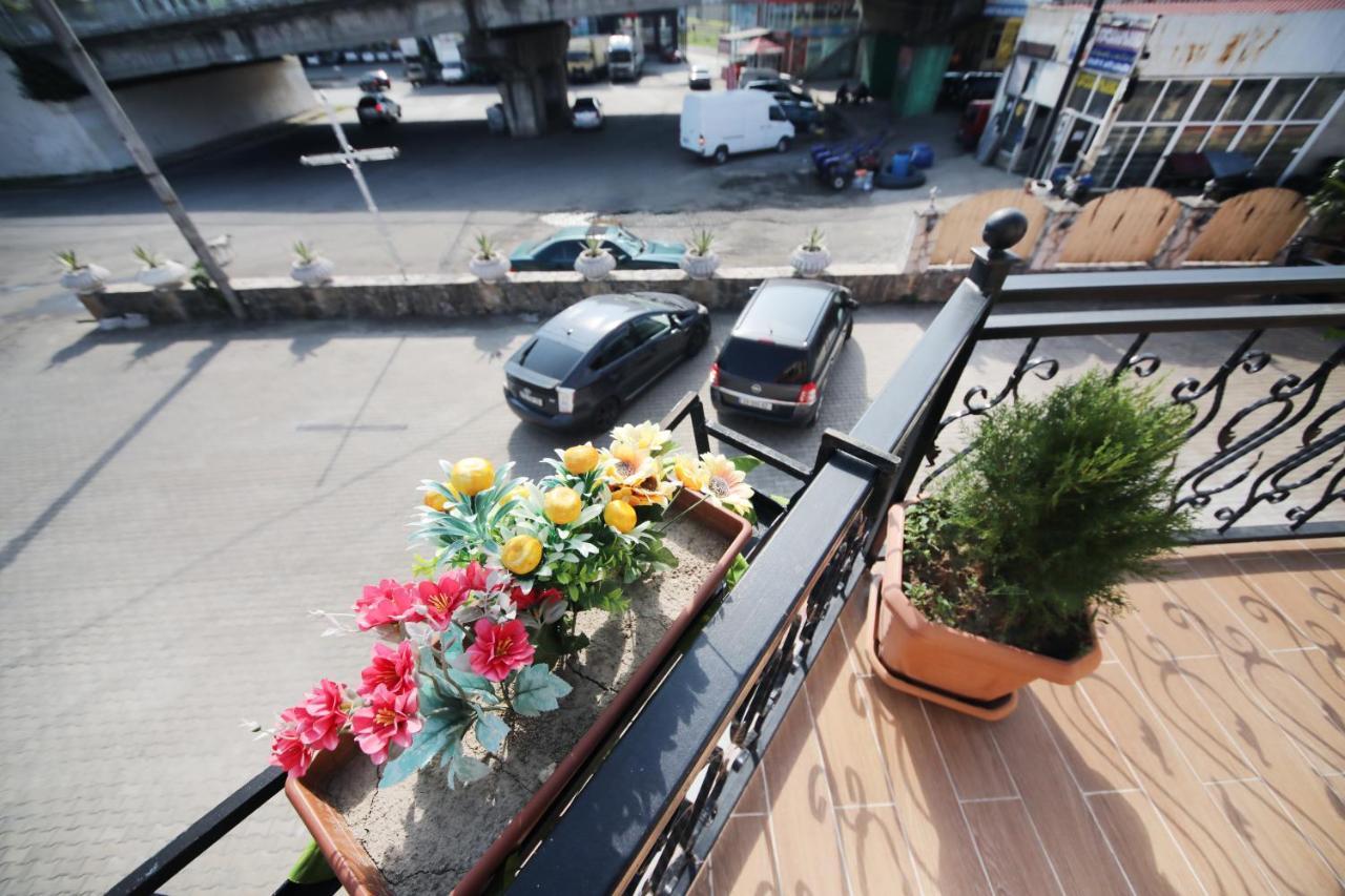 Hotel Tamari Kutaisi Dış mekan fotoğraf