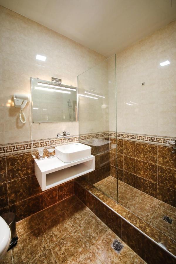 Hotel Tamari Kutaisi Dış mekan fotoğraf