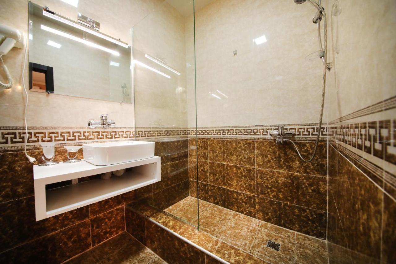Hotel Tamari Kutaisi Dış mekan fotoğraf