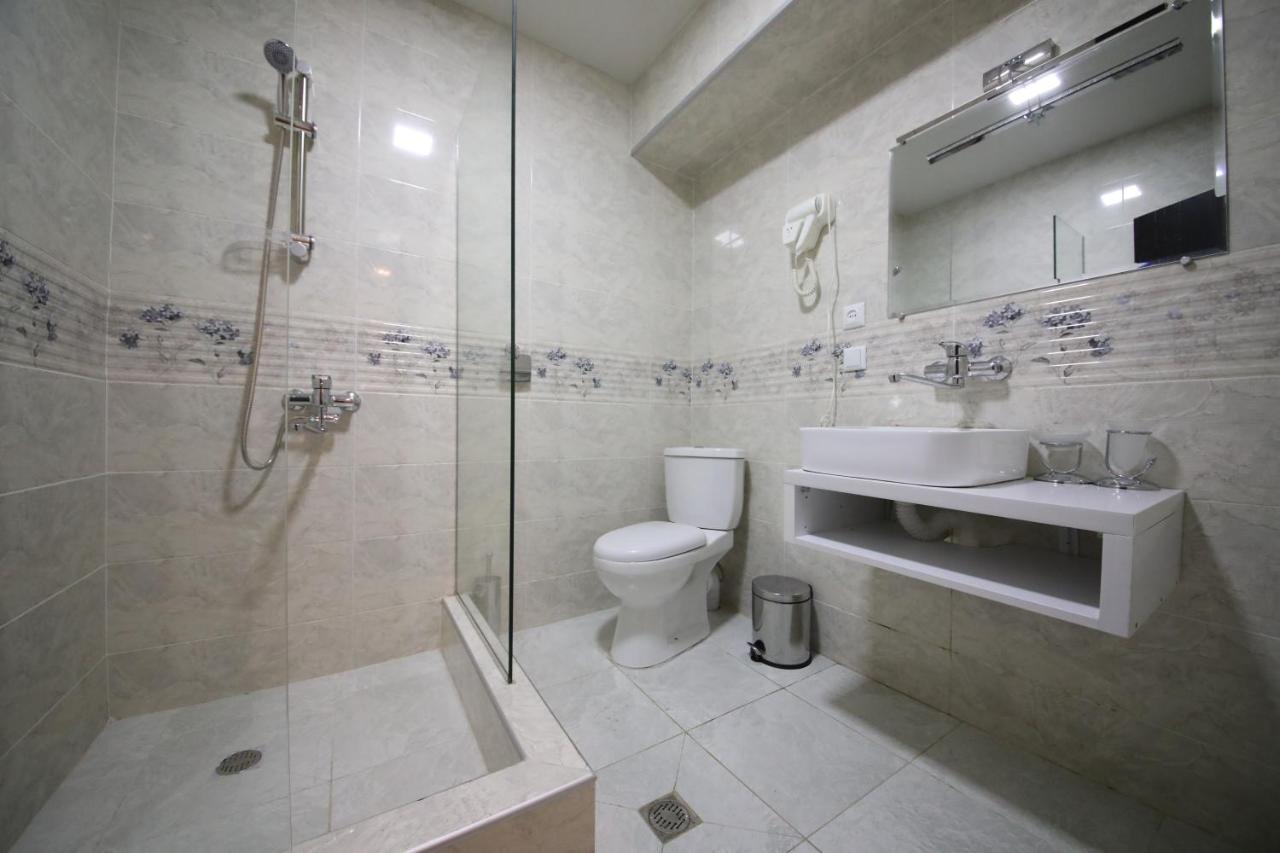 Hotel Tamari Kutaisi Dış mekan fotoğraf
