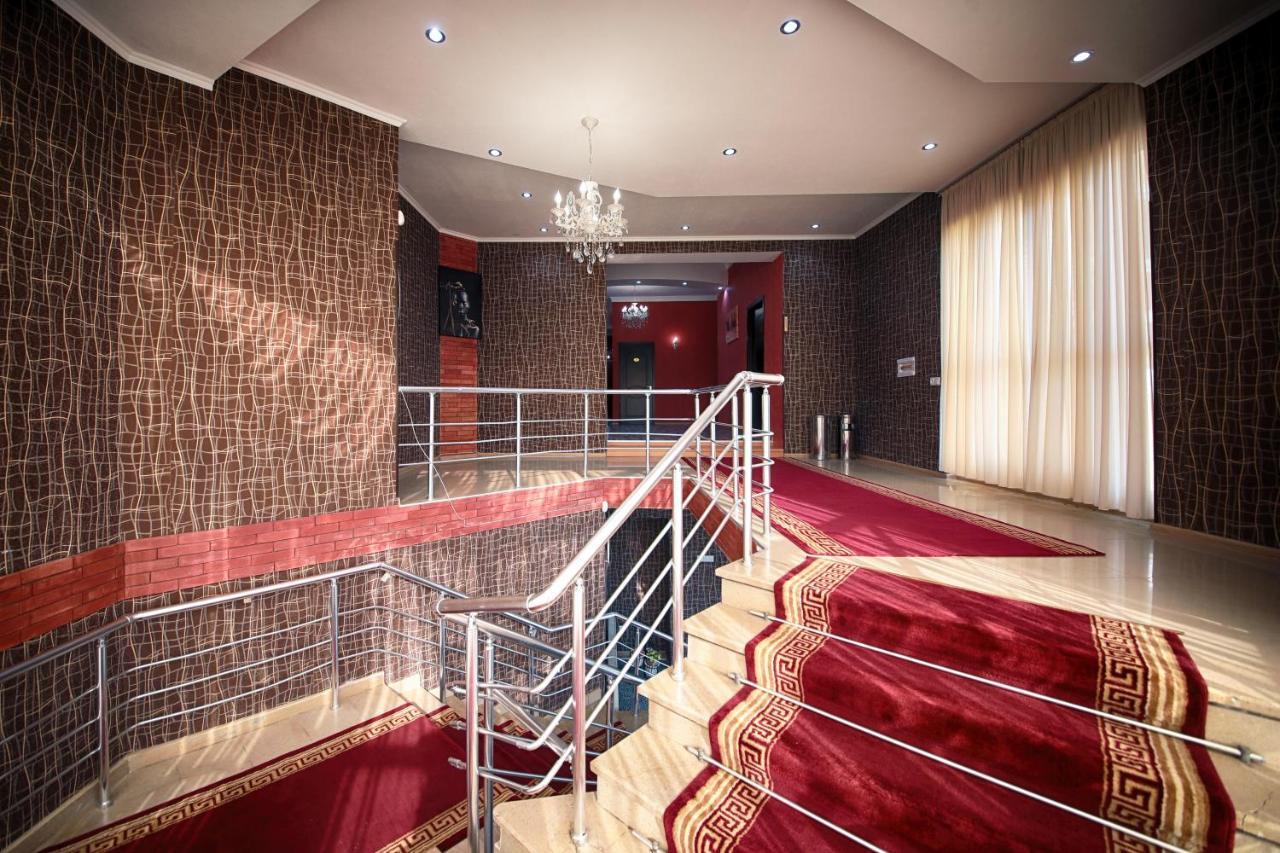 Hotel Tamari Kutaisi Dış mekan fotoğraf