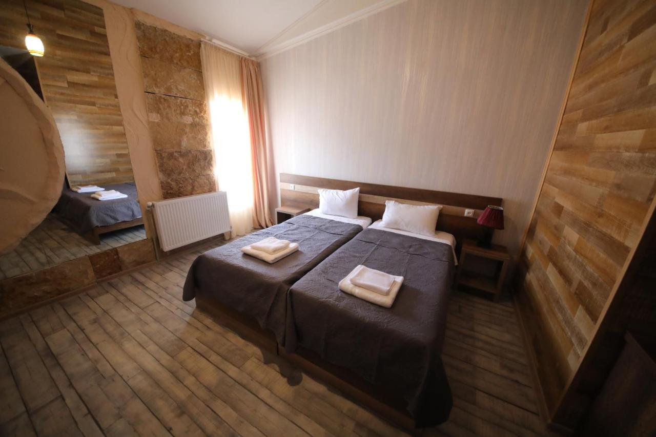 Hotel Tamari Kutaisi Dış mekan fotoğraf